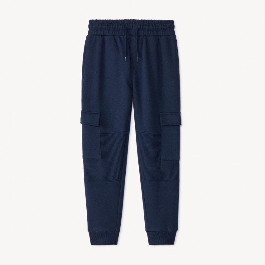Pantalón jogging con bolsillos estilo cargo para niño 
