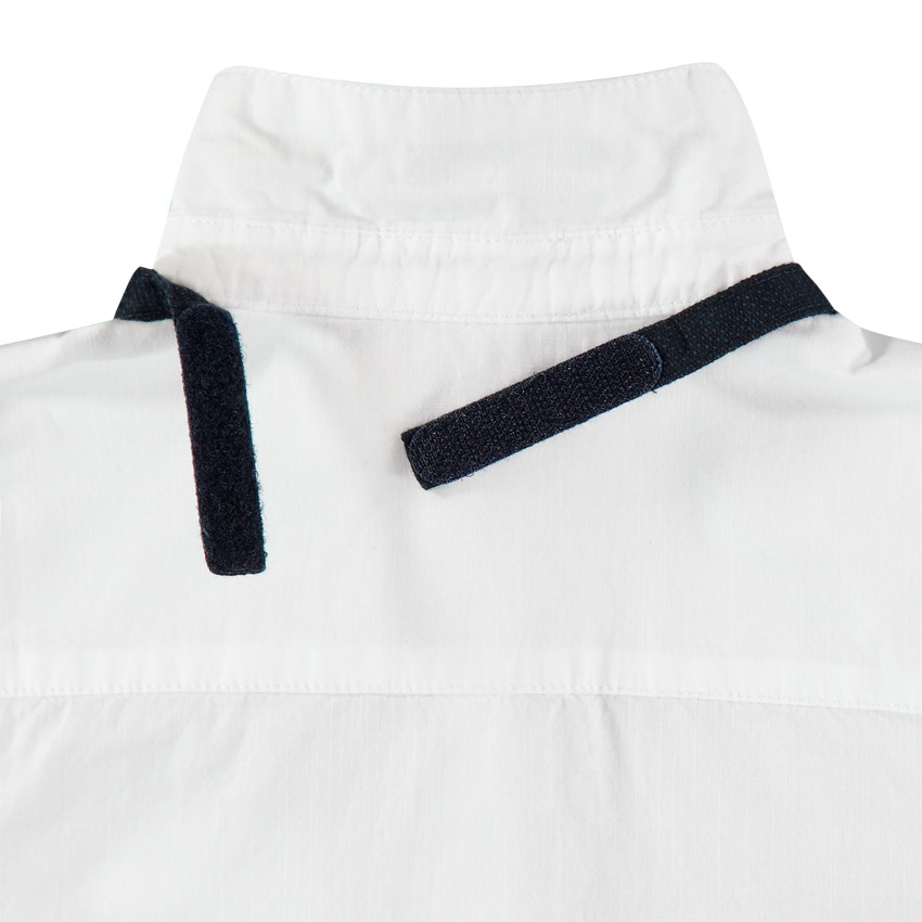 Camisa de manga larga de gala con corbata desmontable 