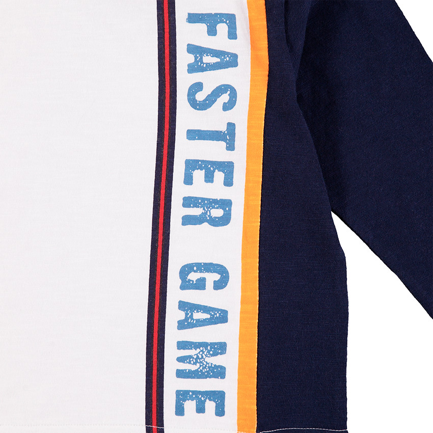 Camiseta de manga larga con bandas que contrastan e inscripción  Additional Camiseta de manga larga con bandas que contrastan e inscripción