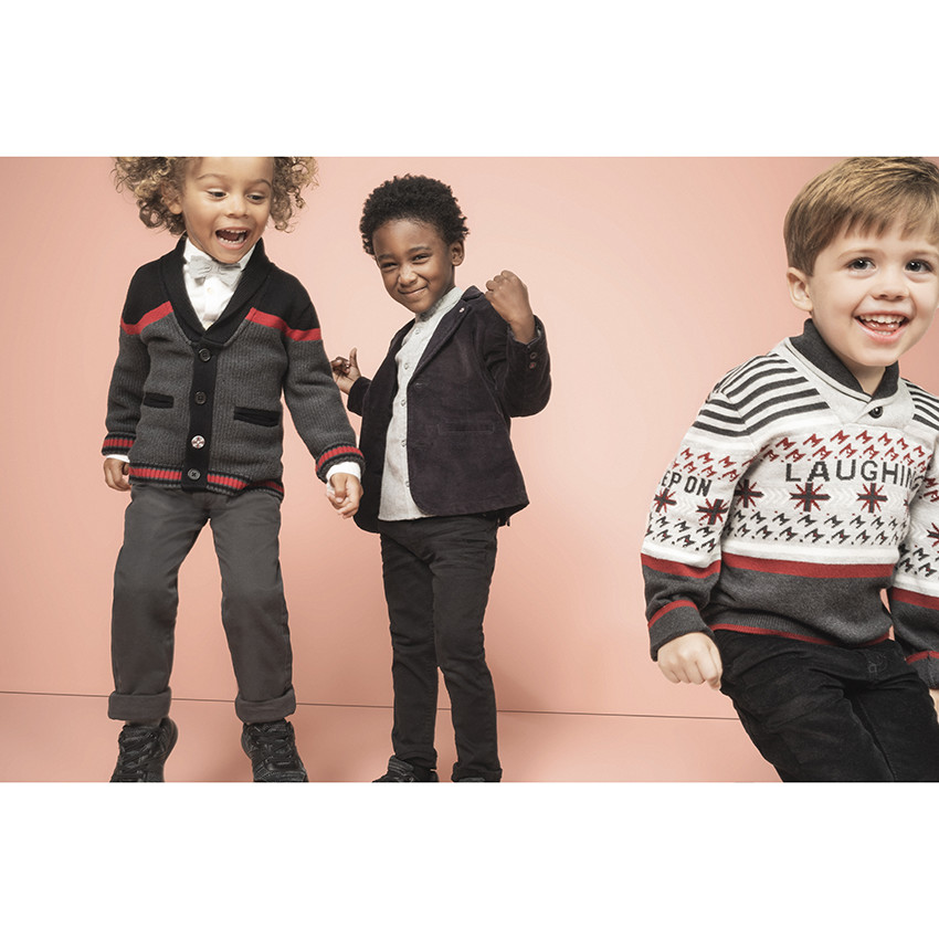 Pantalon en velours coupe slim 