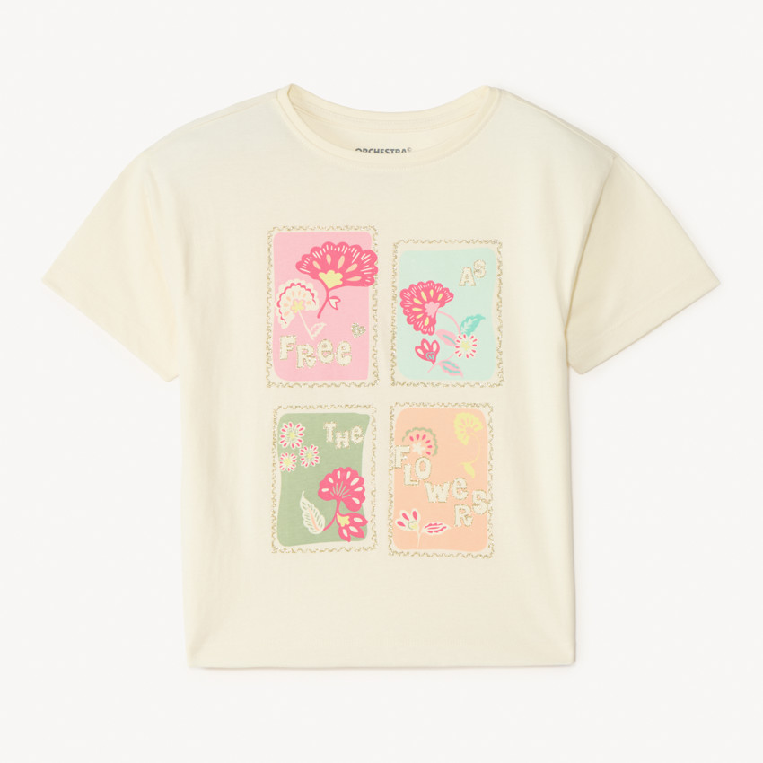 Camiseta de manga corta con estampado de sellos para niña. 