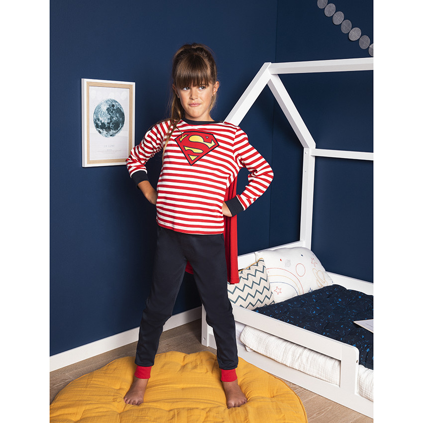 Hermana elegante Extremadamente importante Pijama Superman con capa desmontable