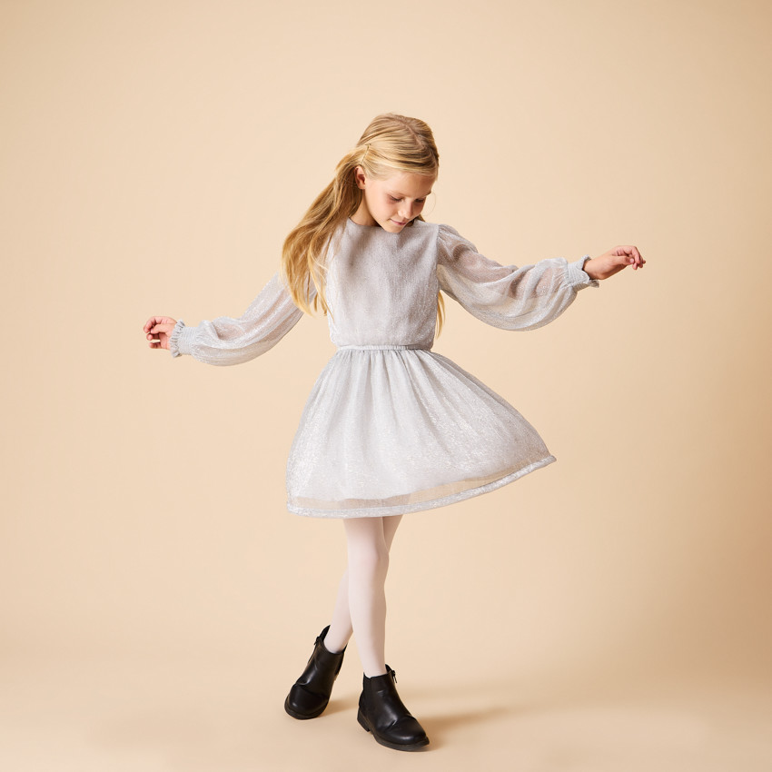 Vestido de fiesta plateado con mangas largas abullonadas para niña 