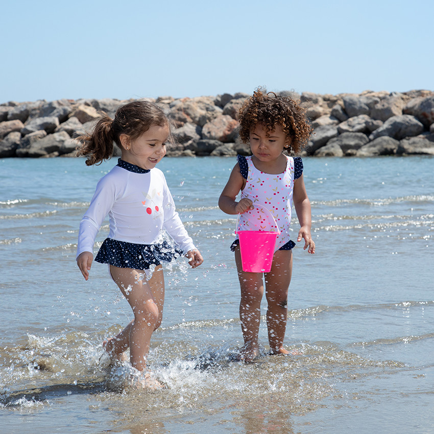 Bañador motivo cerezas 