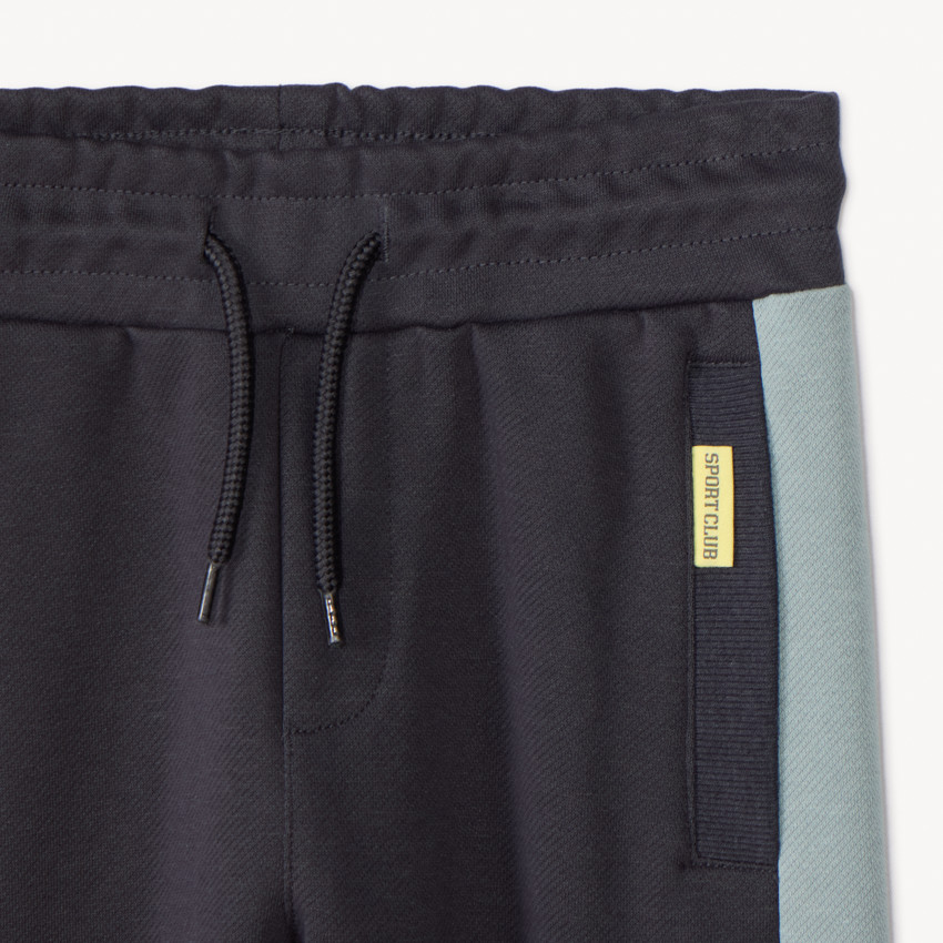 Conjunto de chándal de felpa con efecto de color block para niño 