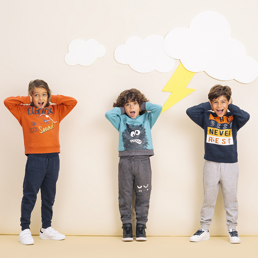 Jogging en molleton bicolore à message printé 