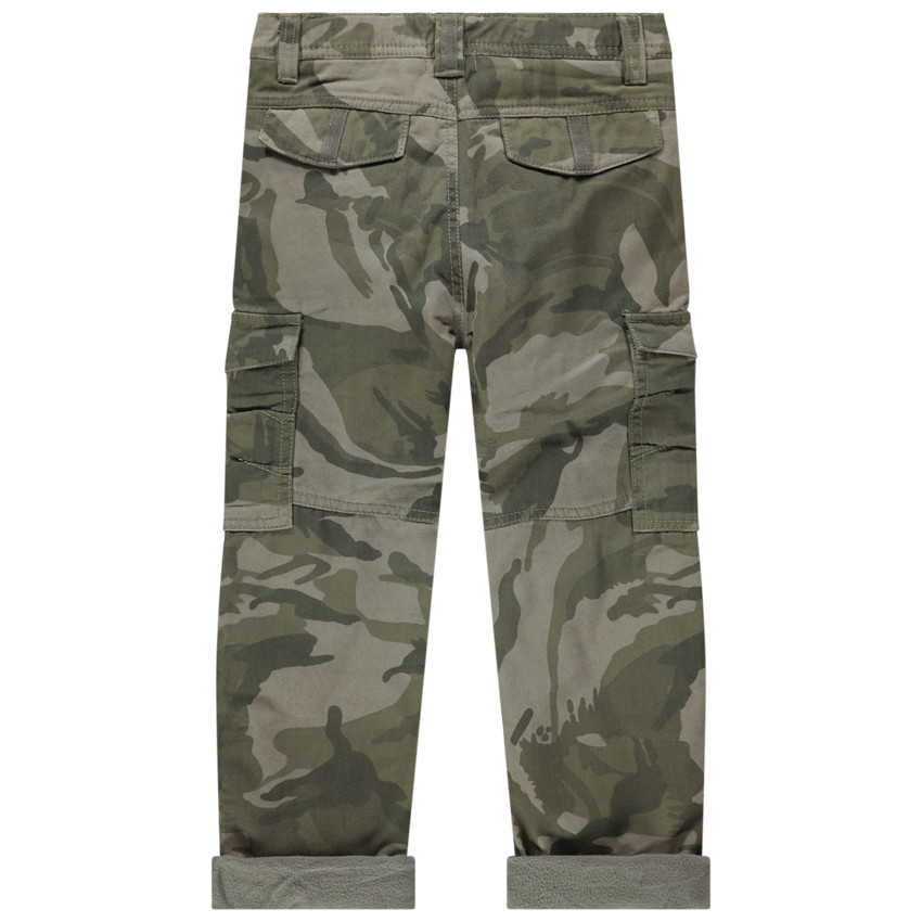 Pantalón con estampado militar de micropolar con bolsillos 