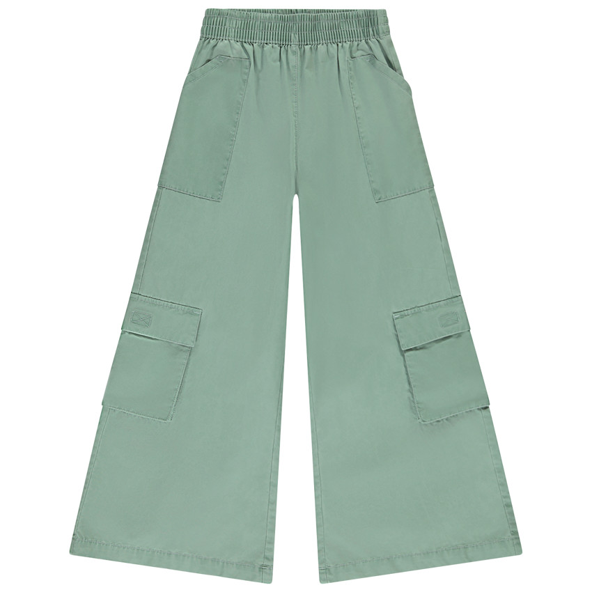 Pantalón acampanado uni verde en tela con bolsillos para niña 
