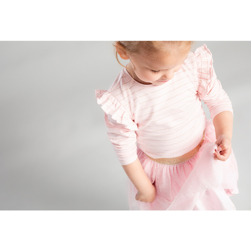 Camiseta de manga larga de punto con finas rayas doradas  Additional Camiseta de manga larga de punto con finas rayas doradas