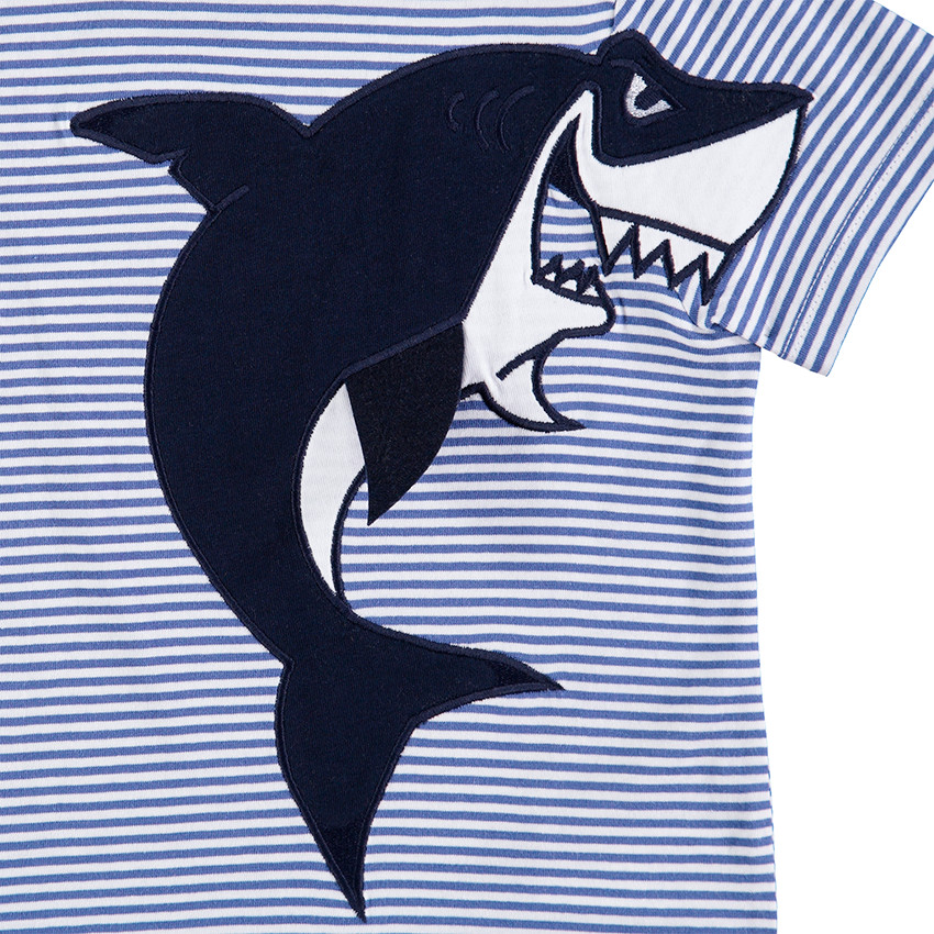 Camiseta de manga corta con tiburón bordado  Additional Camiseta de manga corta con tiburón bordado