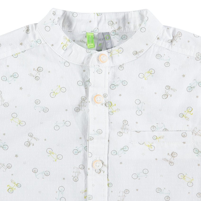 Camisa de manga corta con velcros estampados vegetal all-over.  Additional Camisa de manga corta con velcros estampados vegetal all-over.