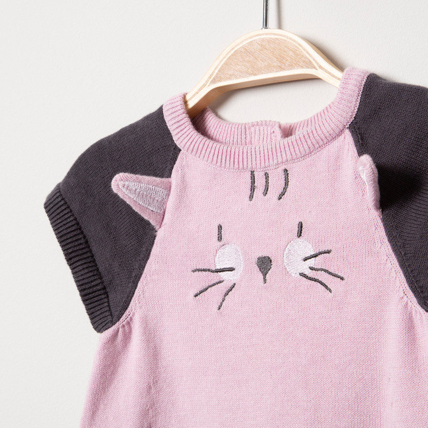 Robe manches courtes en tricot avec chat brodé et poches 