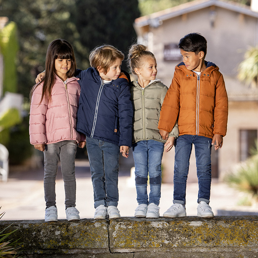 Jeans skinny efecto gastado 