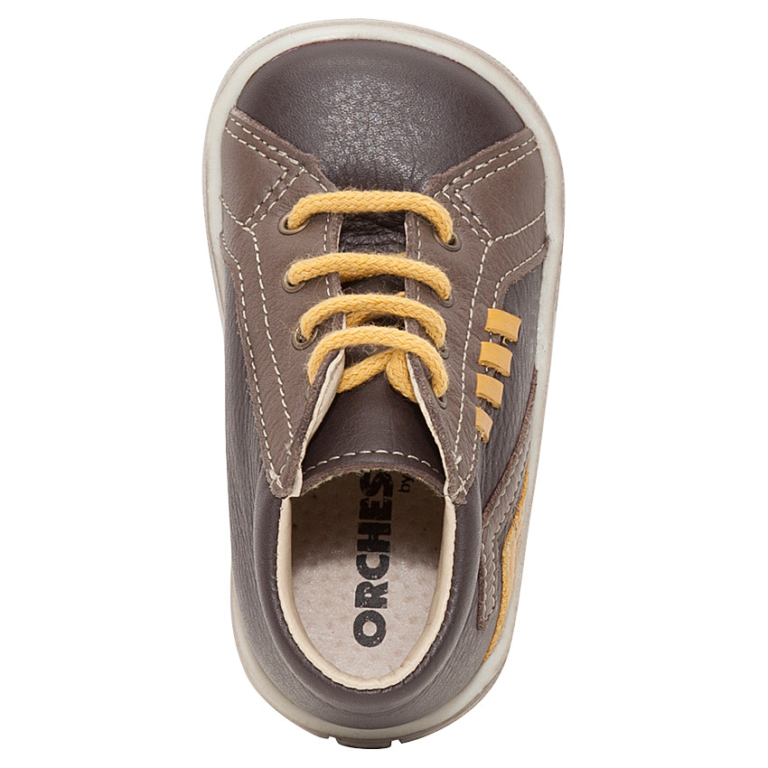 Botas de cuero chocolate con cordones en contraste  Additional Botas de cuero chocolate con cordones en contraste