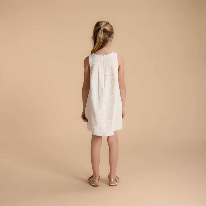 Vestido sin mangas en jacquard con gran lazo para niña 