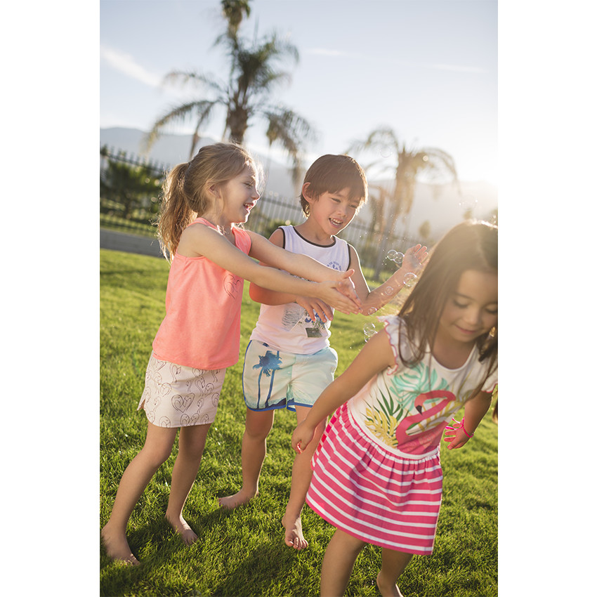 Bañador con fondo degradado con palmeras 