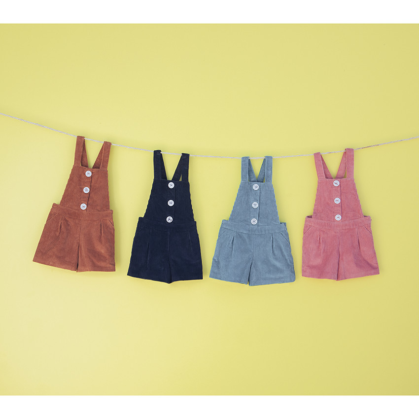 Pelele corto de terciopelo para niña 