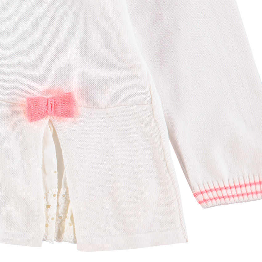 Jersey de punto con conejo bordado y aplicaciones de encaje 