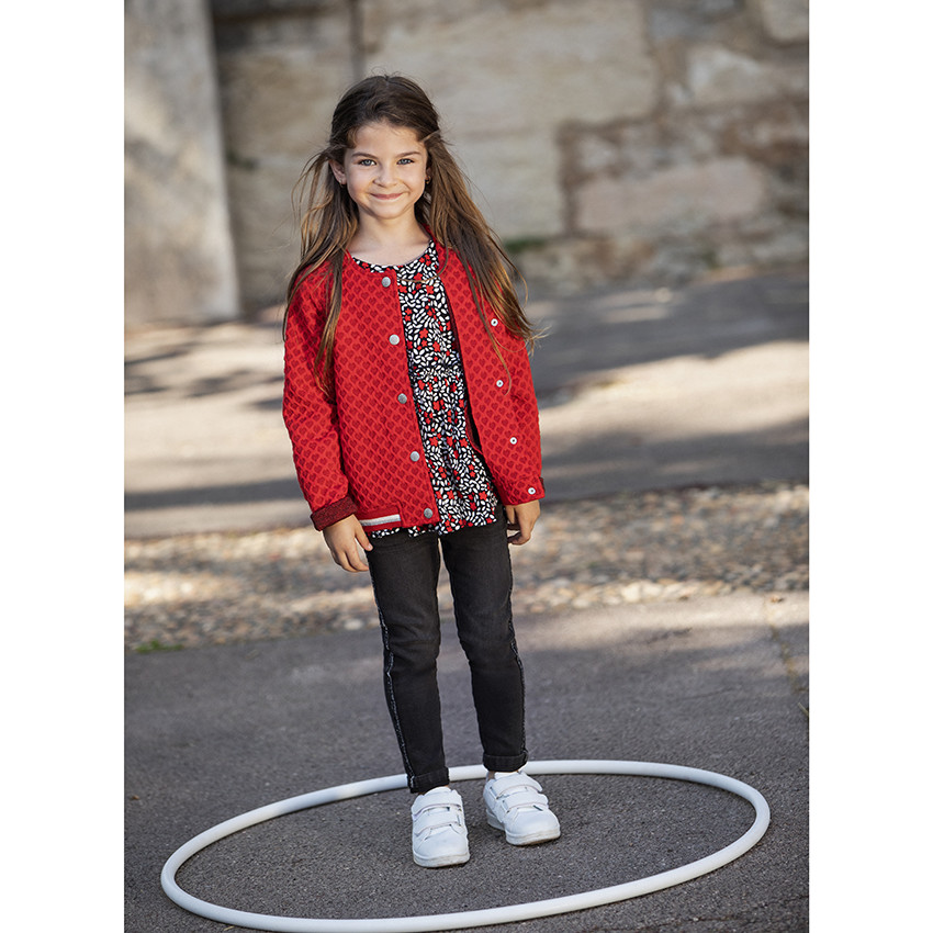 Jeans efecto lavado con bandas brillantes laterales 