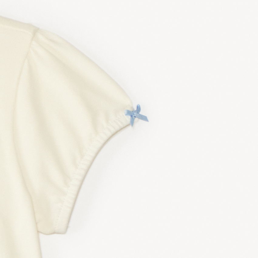 Conjunto de 2 piezas con bloomer de bordado inglés para niña. 