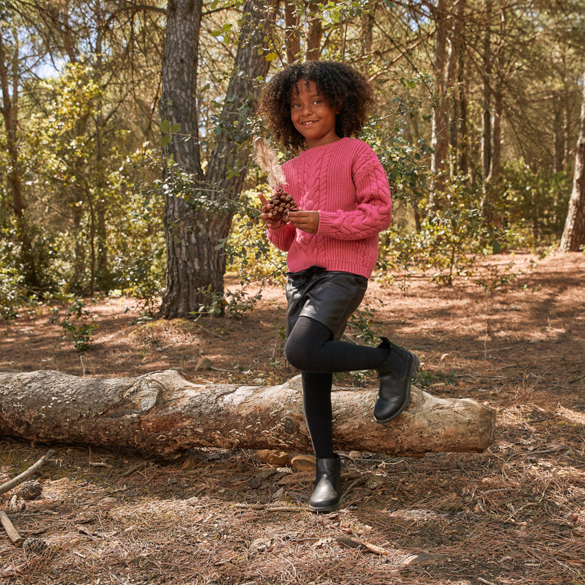 Short liso de polipiel con cinturón para anudar para niña 