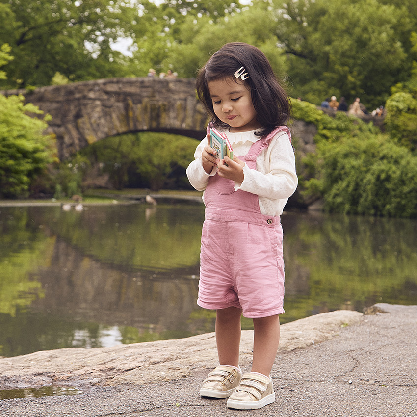 Pelele corto con volantes para niña bebé 