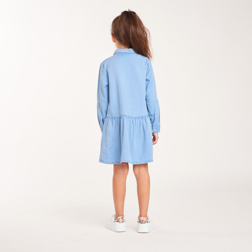 Ropa de camisa niña con mangas largas y bordados decorativos 