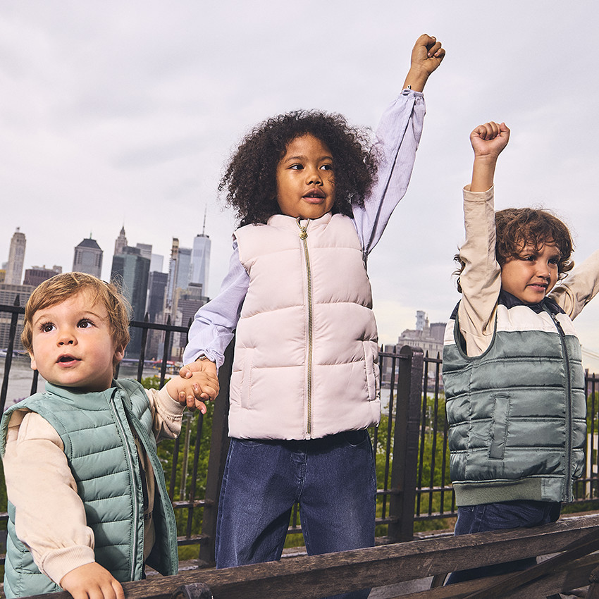 Doudoune sin mangas lisa para bebé niño 