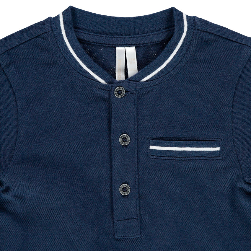 Polo de manga corta de algodón ecológico con rayas que contrastan Main Polo de manga corta de algodón ecológico con rayas que contrastan