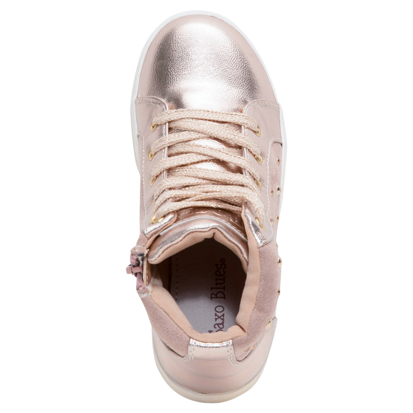 Zapatillas altas bi-material con tachuelas decorativas  Additional Zapatillas altas bi-material con tachuelas decorativas