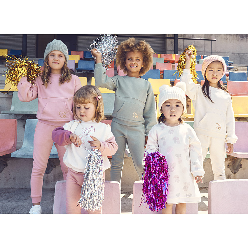 Pantalón jogging de felpa unicolor para niña 