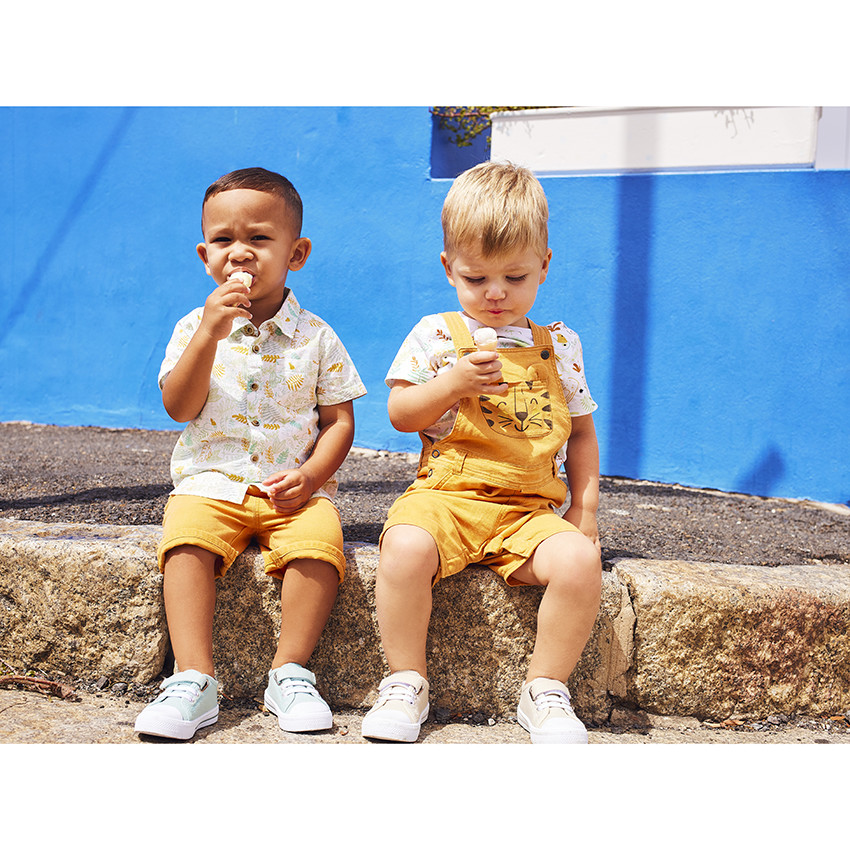 Conjunto 2 piezas estampado hojas para bebé niño 