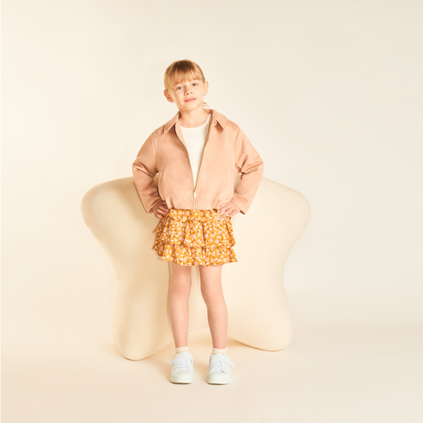 Chaqueta corta de niña en ante 