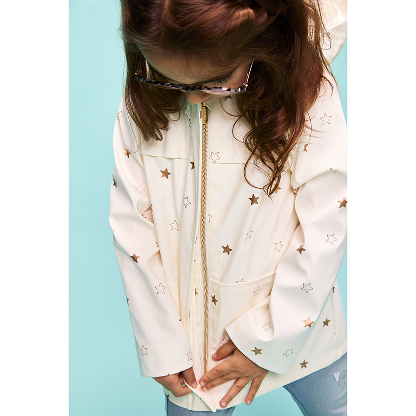 Parka goma con capucha forrada de jersey y estampado de estrellas para niña  Additional Parka goma con capucha forrada de jersey y estampado de estrellas para niña