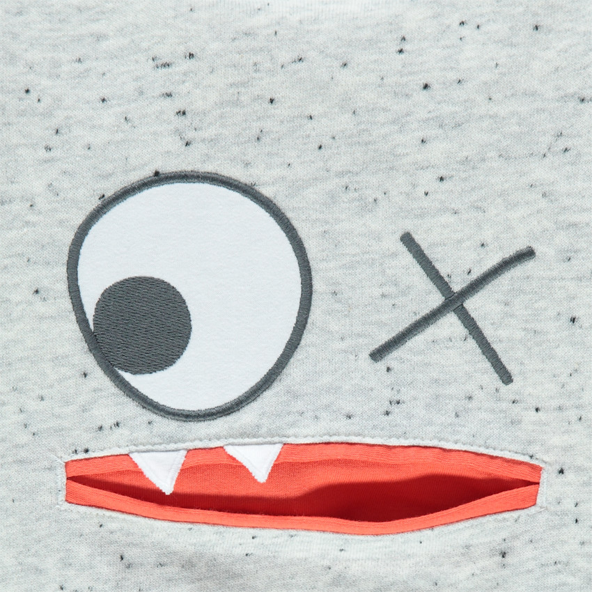 Sudadera efecto neps de felpa con monstros con bordado 