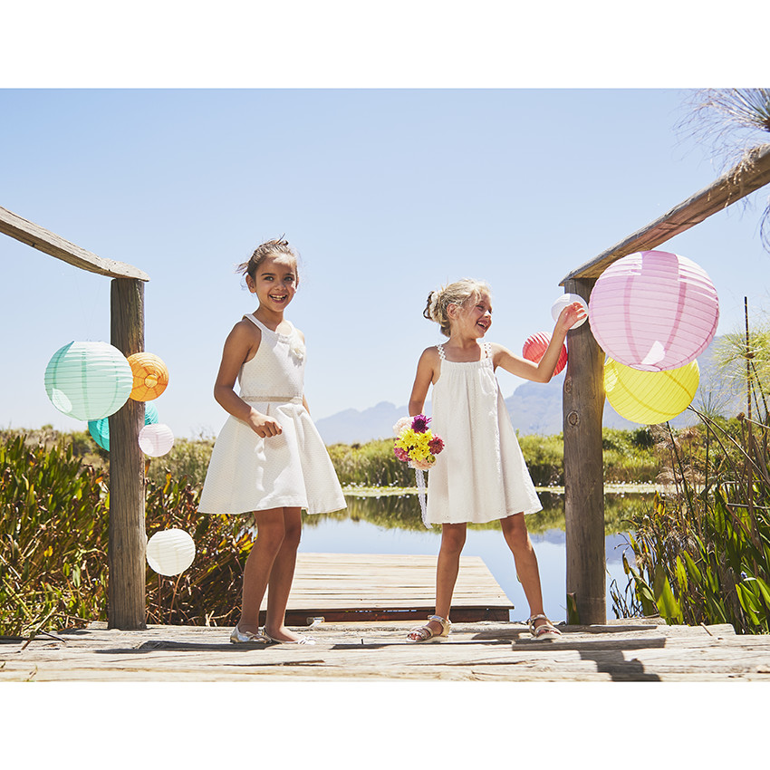 Robe de cérémonie en broderie anglaise pour fille 