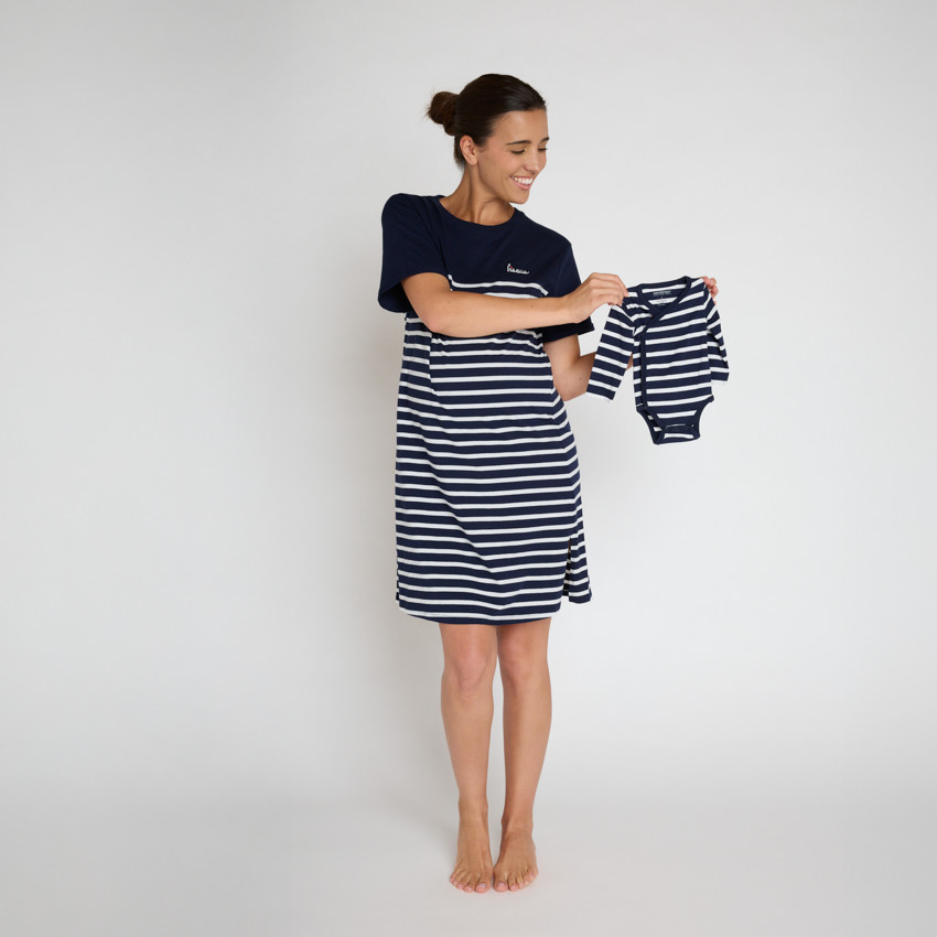 Pelele y camiseta de lactancia con estampado marinero 