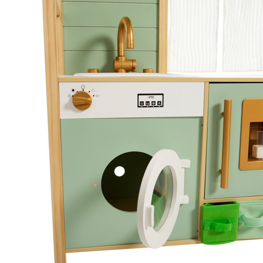 Cocina completa con accesorios de madera 