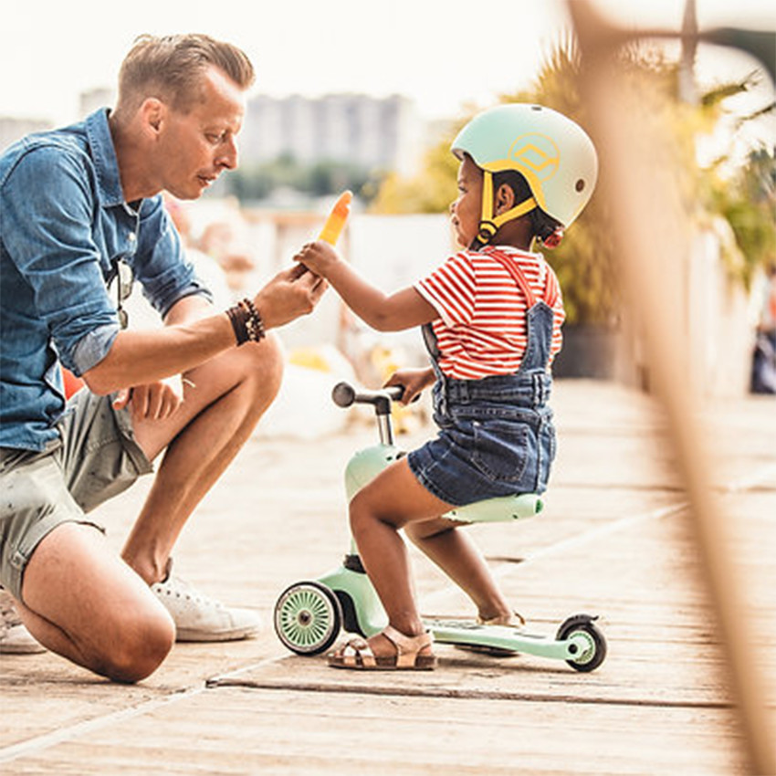 Patinete 2 en 1 Highwaykick 1 Kiwi 12m-5años 