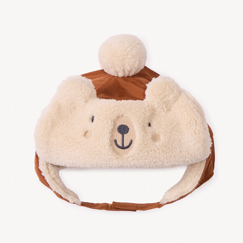 Gorro chapka bicolor con motivo lúdico de osito para bebé niño 