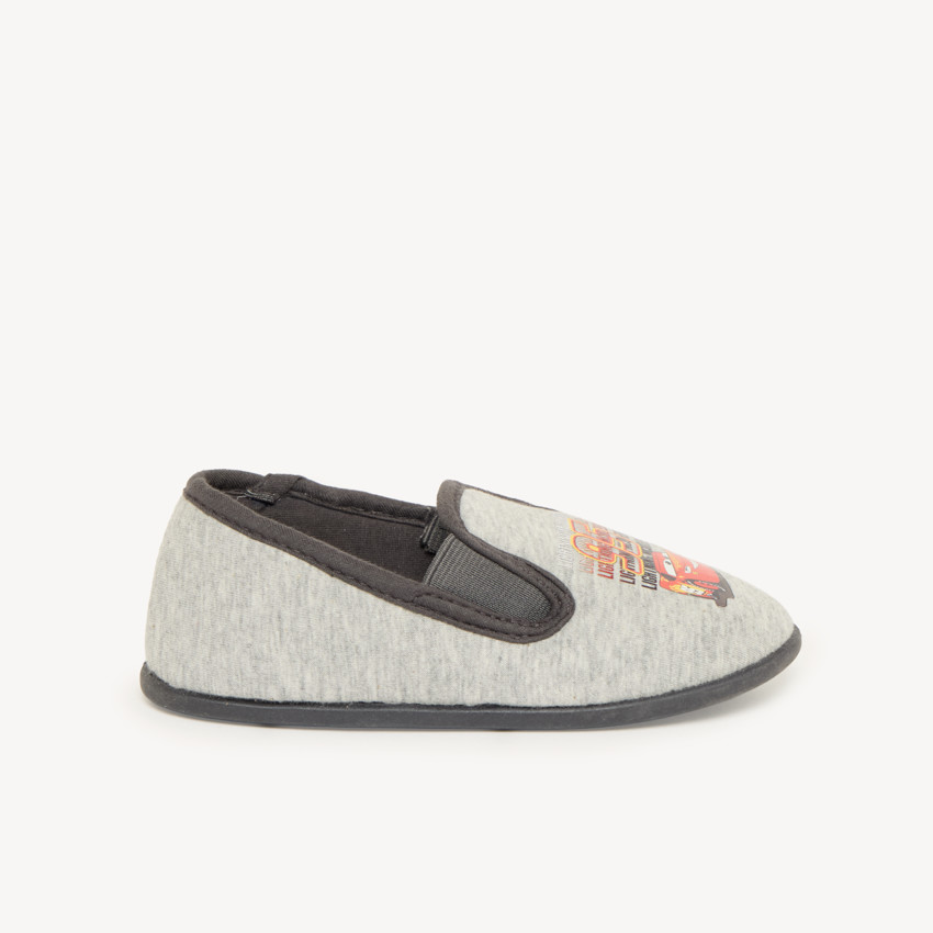 Zapatillas bajas con estampado de Flash McQueen para niño. 