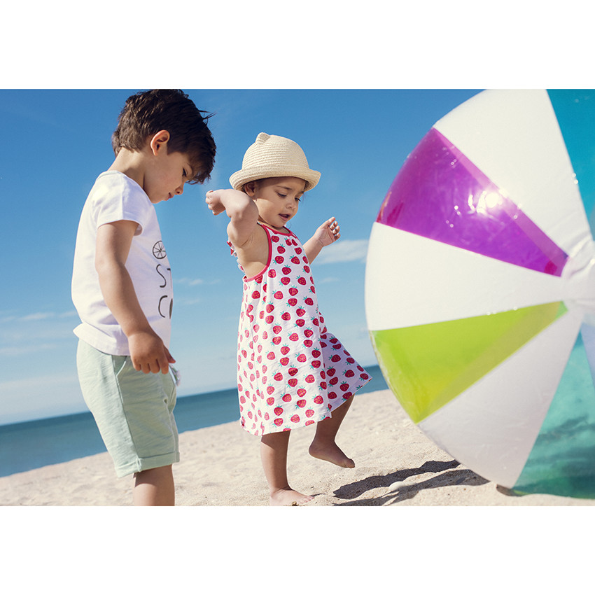 Vestido impreso con tirantes con volante para bebé niña 