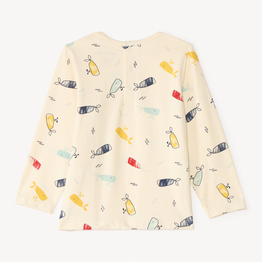 Conjunto de pijama de 2 piezas para bebé niño con acabados diferentes según la edad. 