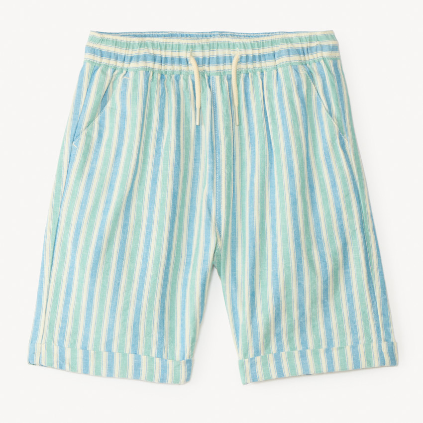 Short de tela a rayas para niño 