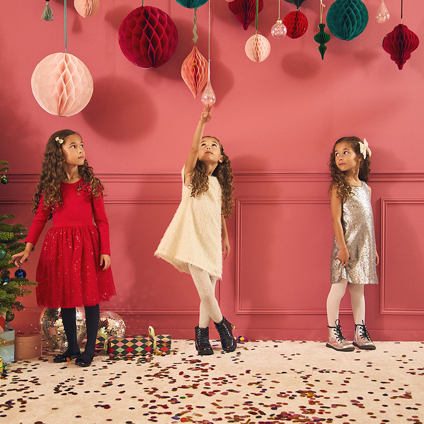 Vestido de fiesta de manga corta con flecos para niña 