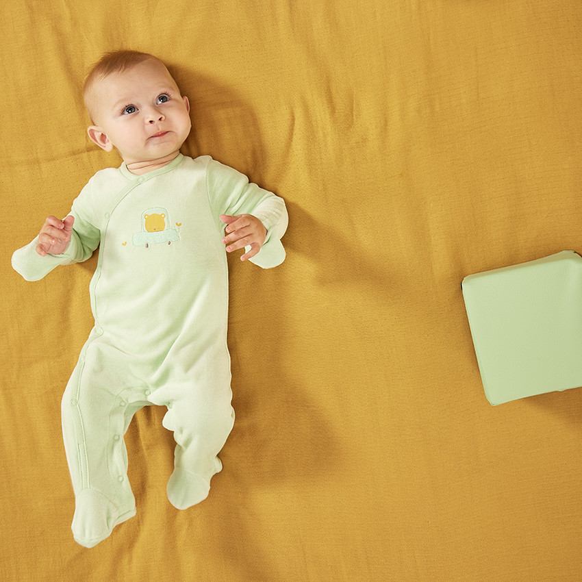 Conjunto de 3 piezas para bebé con estampado de coches y ositos 