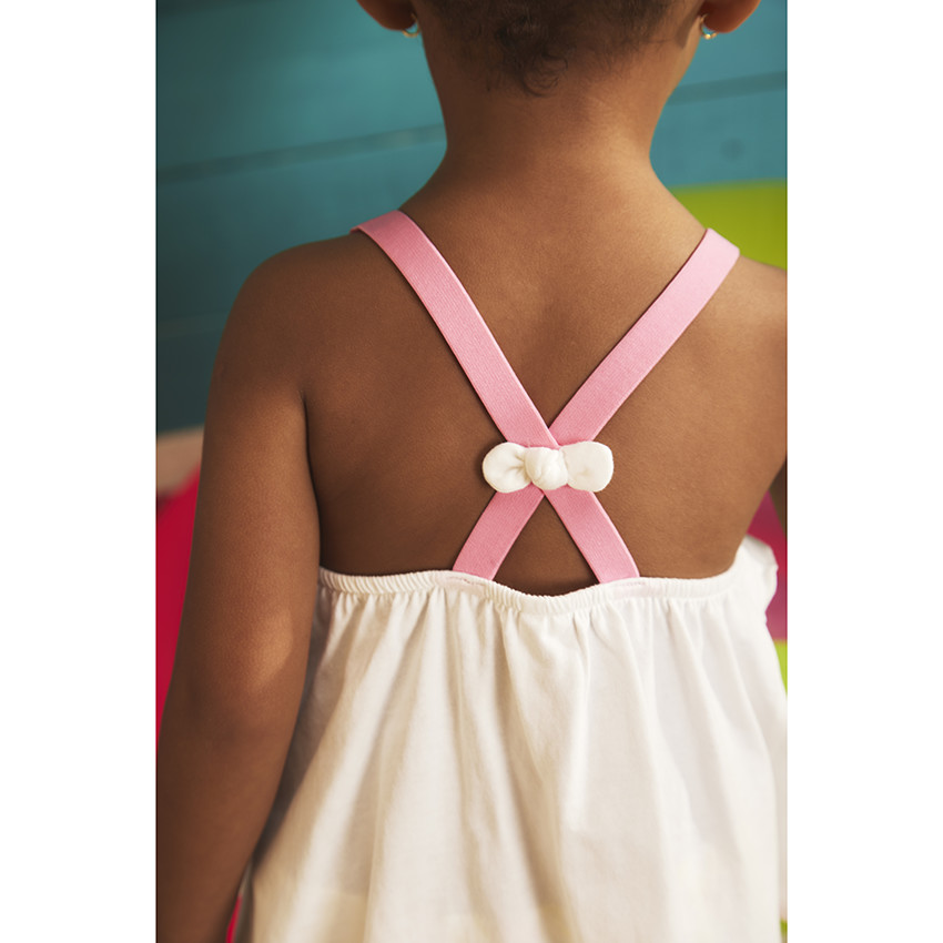 Conjunto de 2 piezas con short estampado para niña. 