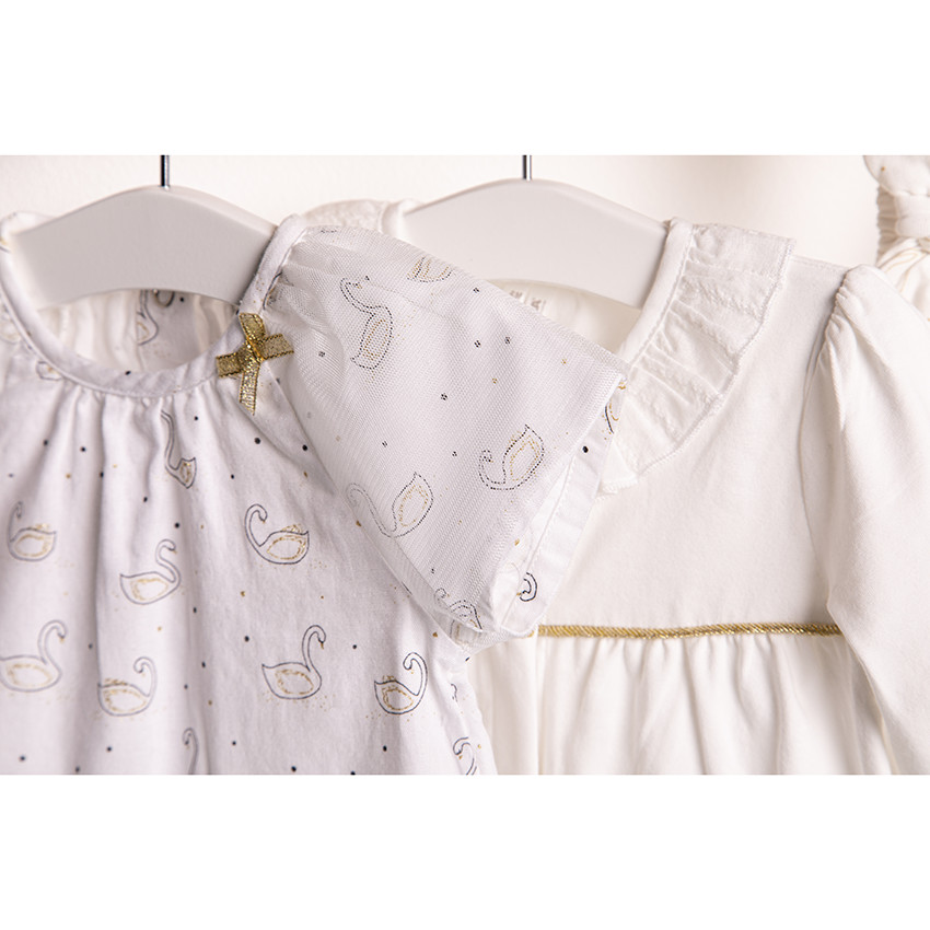 Mono corto estampado cisnes all-over  Additional Mono corto estampado cisnes all-over