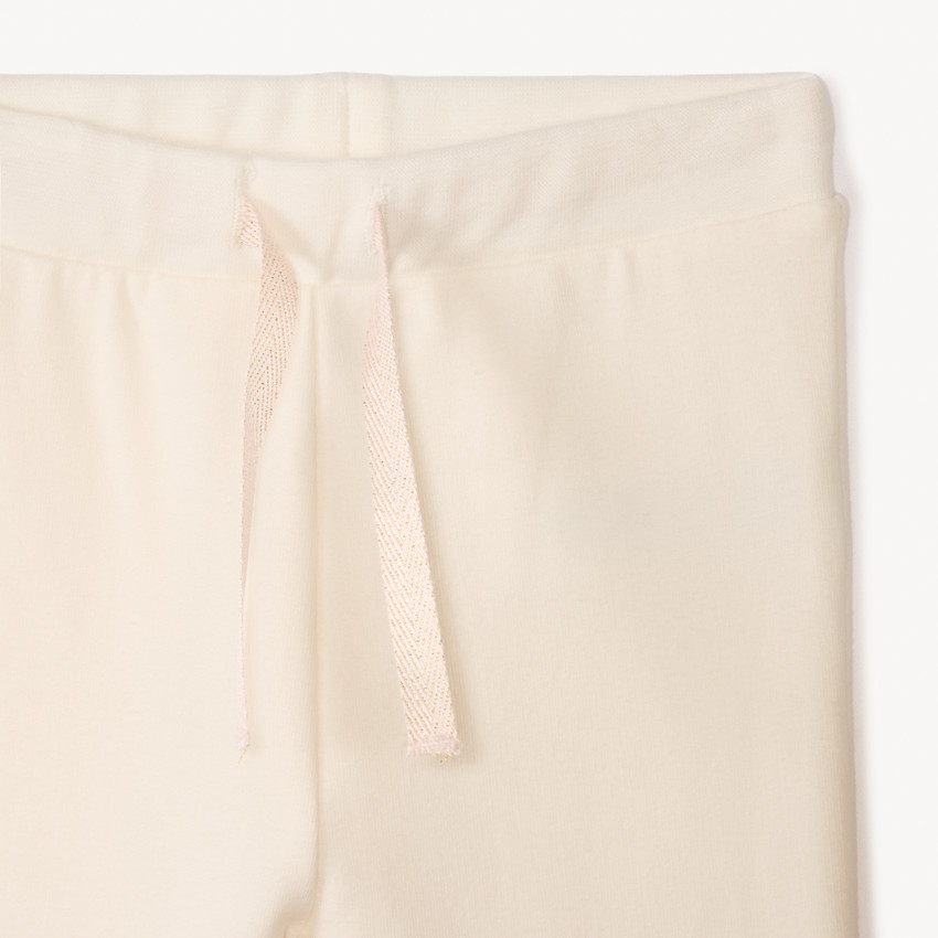 Conjunto de 2 piezas lisas con detalles florales para niña bebé. 