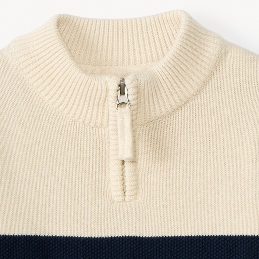 Jersey de manga larga con cuello camionero de cremallera y rayas para niño 